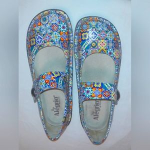 Women's Alegria Sz.40 (9-9.5US)